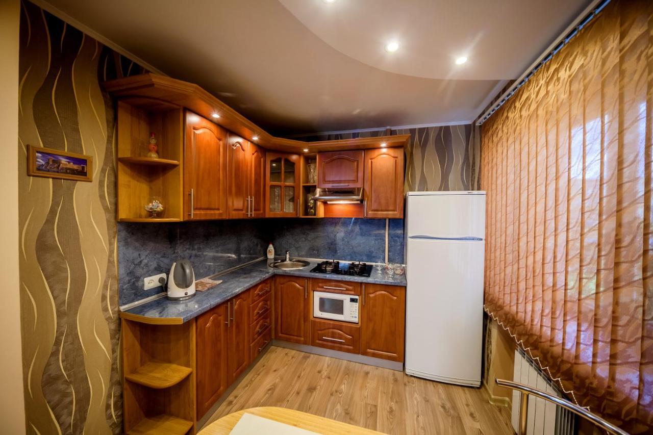 Apartment Lux Gomel Esterno foto